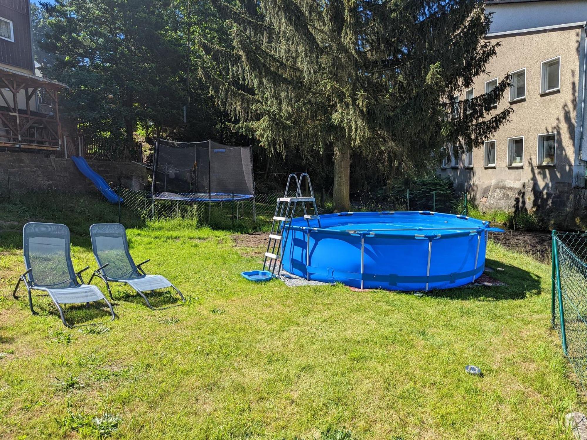 F1 - Urlaubsmagie - Helle Wohnung Mit Sauna & Pool & Whirlpool Sebnitz Exterior foto